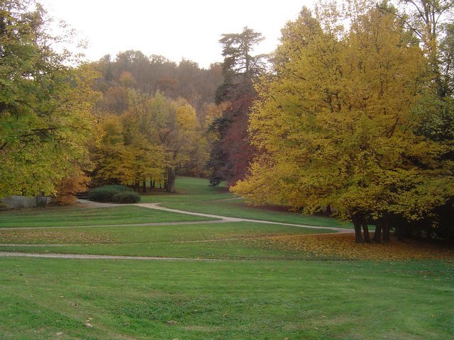 Bresson, le parc de la Mairie by nicolethiemonge