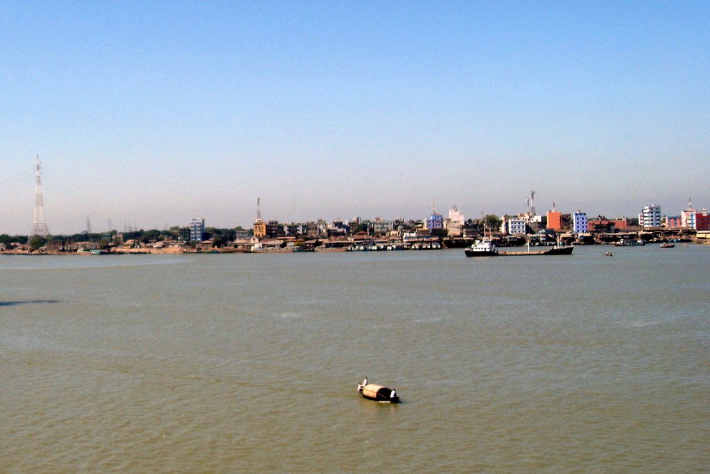 Bhairab at river Meghna 11/2008 by F. Zaman