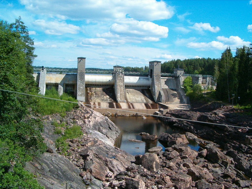 View to Vuoksi Dam June 2007 by Uwe Löffler