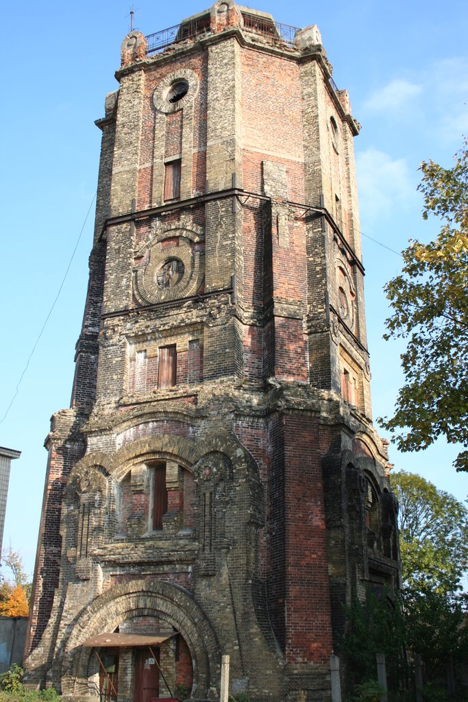 Old watertower by Axel Zagg