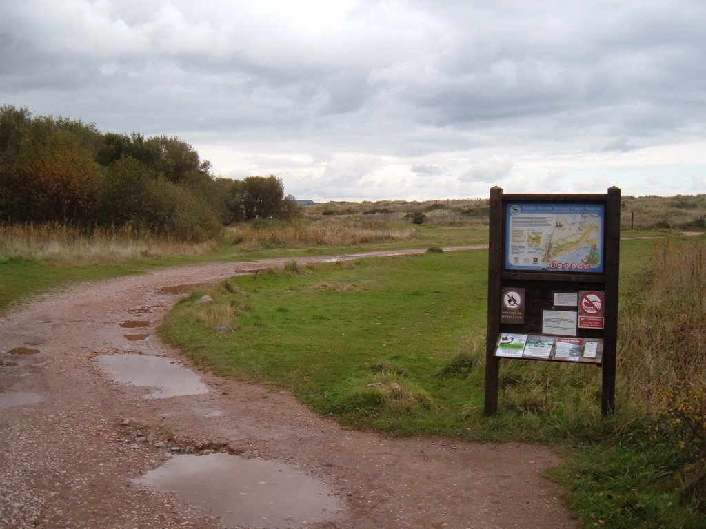 Path leading to the Point on Dawlish Warren Oct 2008 by Northernflyboy2