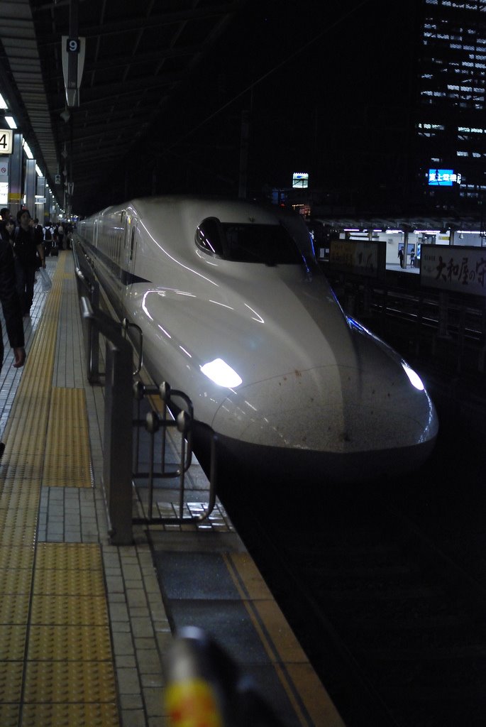 Shinkansen by engerim