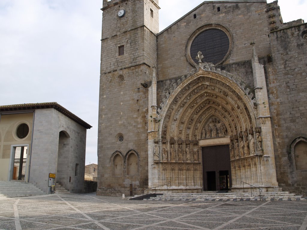 Castelló de ampurias by sonsoles sj