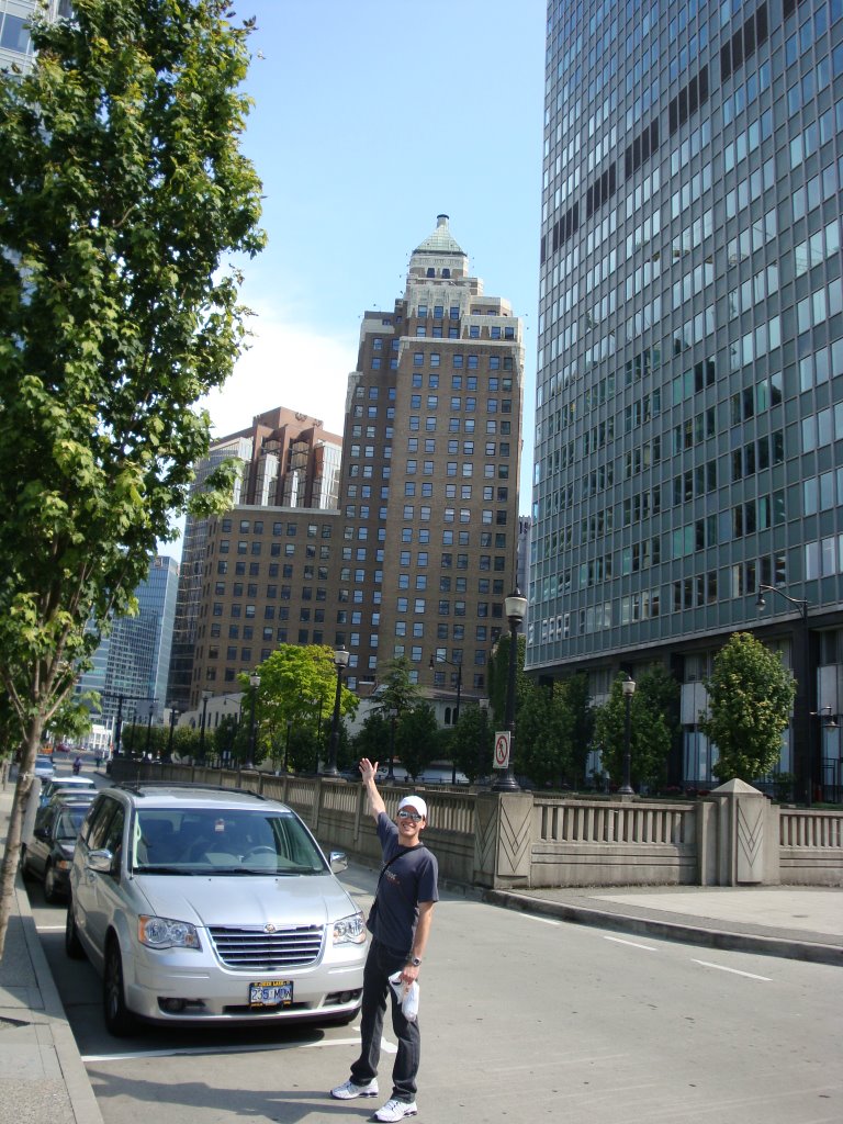 View to Marine Building / Daily Planet by Scharles Geovano Los…