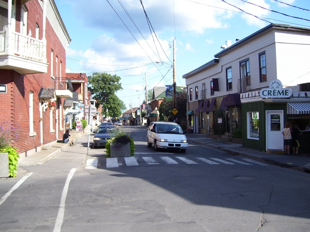 Sainte-Anne-de-bellevue, rue Saint-Anne by peloeil