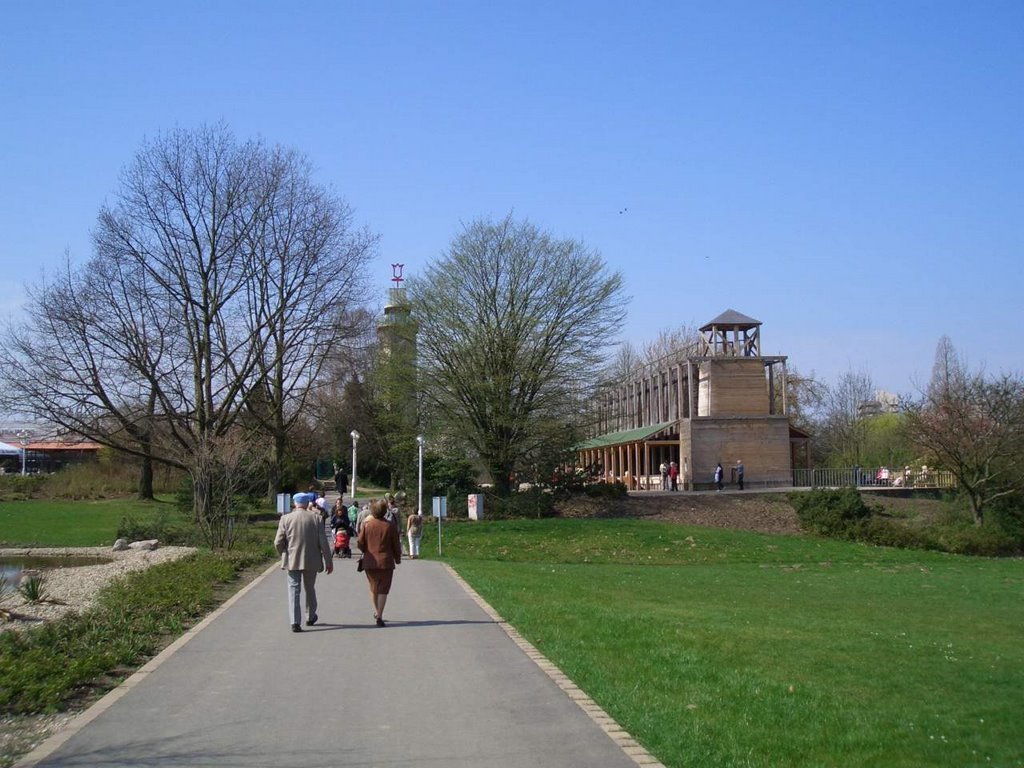 Wassersäule in der Gruga by AstraKai