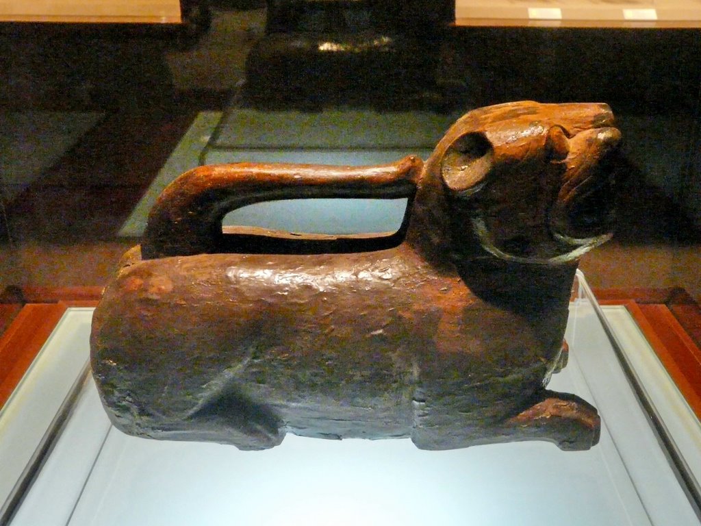 Huzi, Water Container. Eastern Han Dynasty. Nanjing Museum. China by Nicola e Pina China