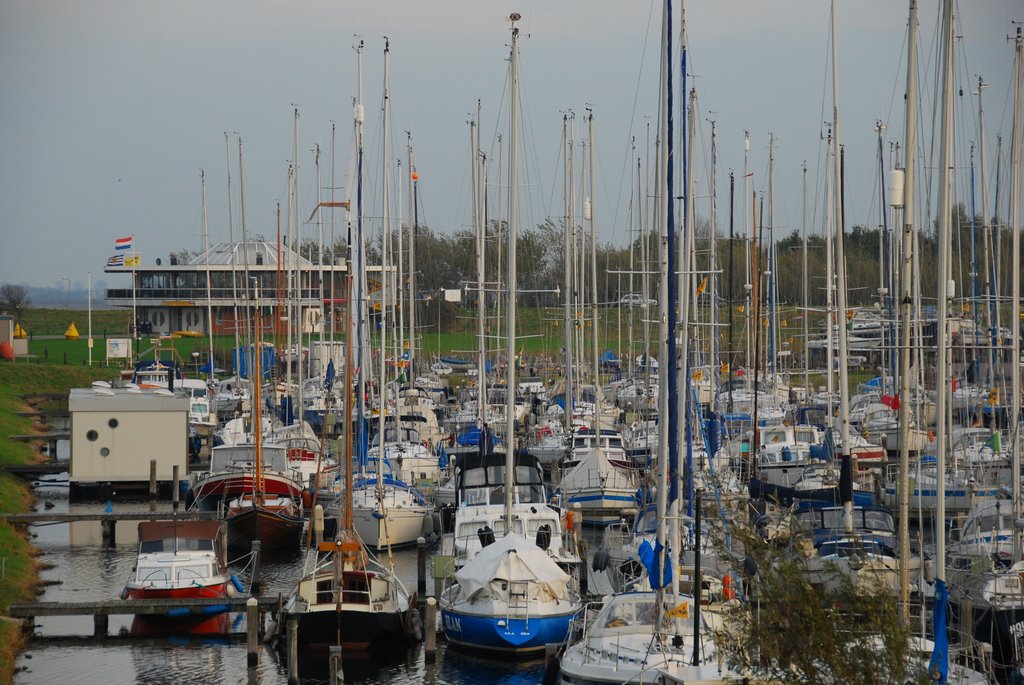 Port of Scharendijke and Westenwind by MacToro