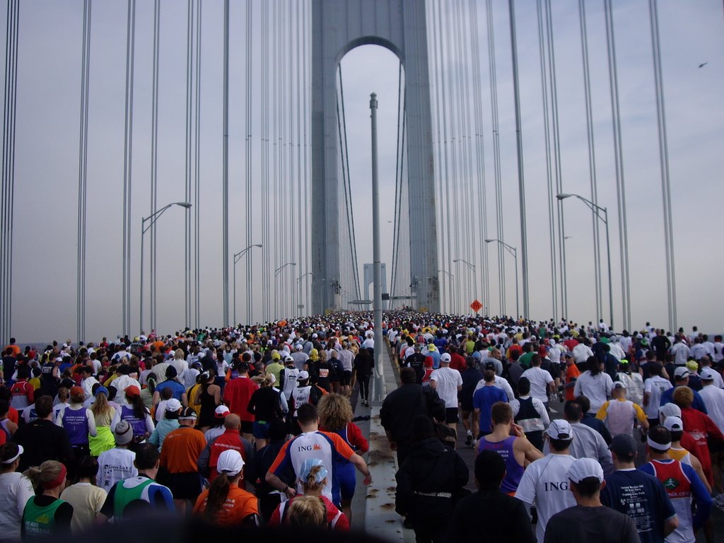 Start of NYC marathon by sammax