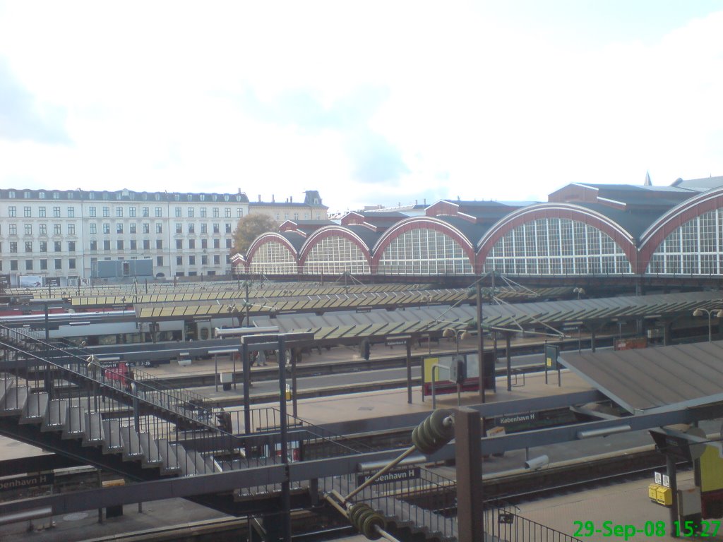 Copenhagen Central Station by Casper Hartvig