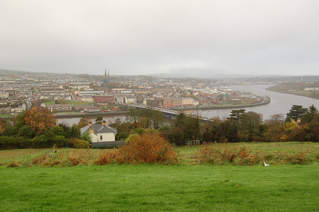 The Foyle, Derry by lizareid1