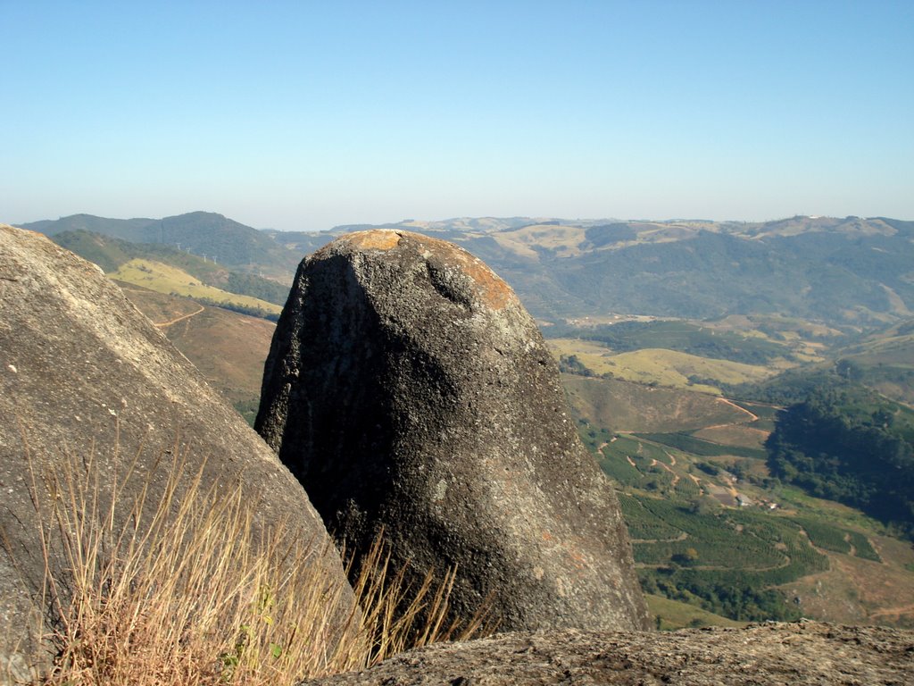 Poços de Caldas, MG - O 'Dedo' by Filipe C Portugal