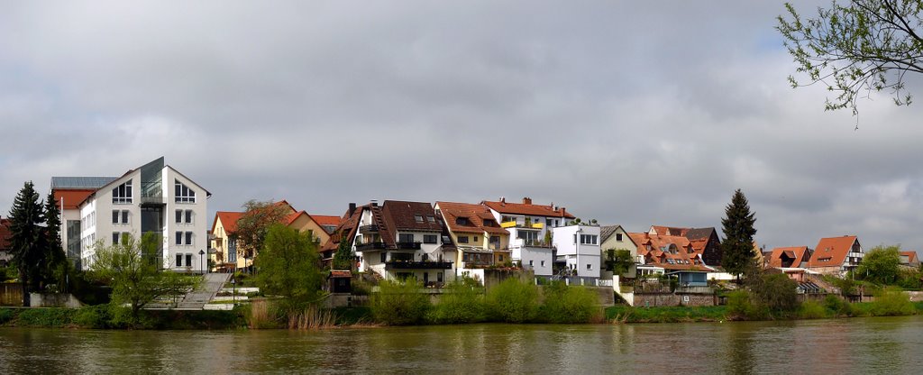 Blick auf das Rathaus von Edingen by Fotogruppe Edingen HDW