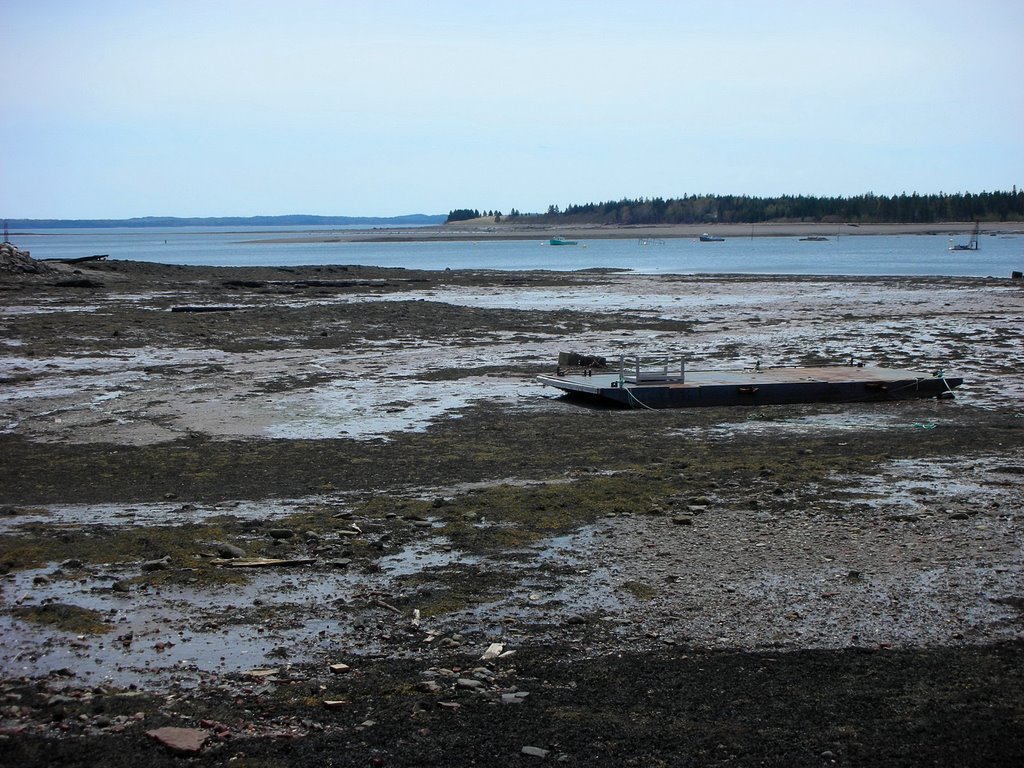 St. Andrews By-the-Sea, NB - low tide! by theyre