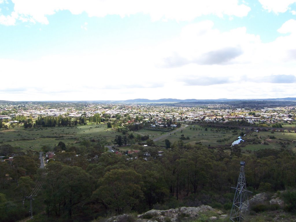 View from the War Memorial, Rocky Hills, Goulburn nsw by graeme dudley