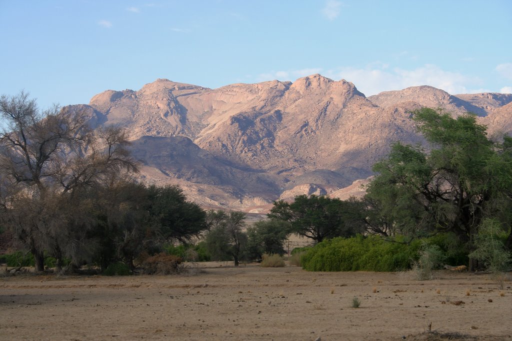 Brandberg - Ugab Wilderness Camp by Visionhunter