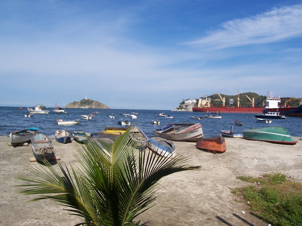 Bahía de Santa Marta by fracholatino