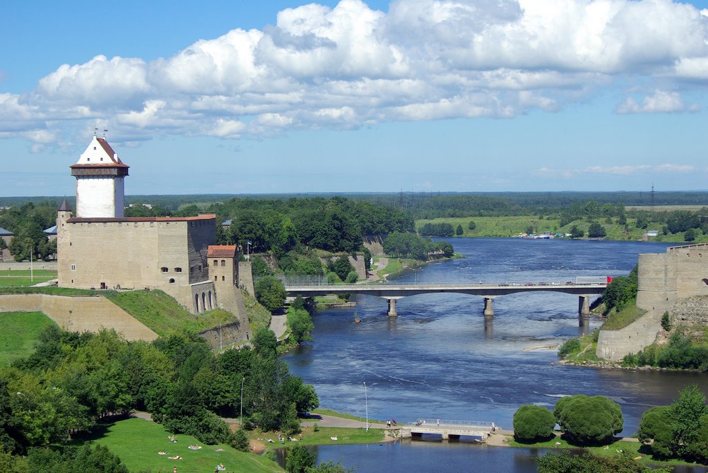 Narva Castle by Peer Gunt