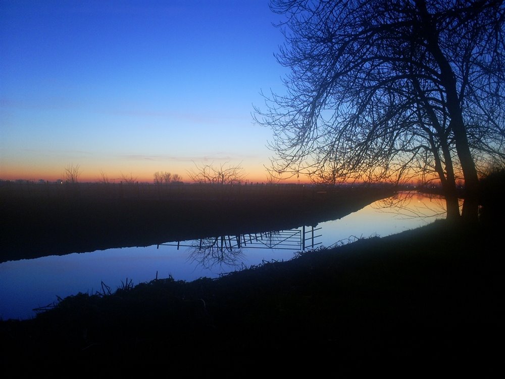 Falling of the night in Holland, near a little village called Middelie by laurensbon