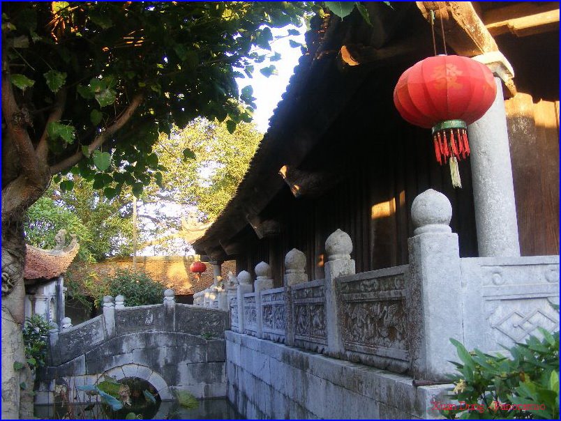 Bút Tháp: Chùa - Pagode - PagodaBút Tháp: Chùa - Pagode - Pagoda by Vietnam Atlas