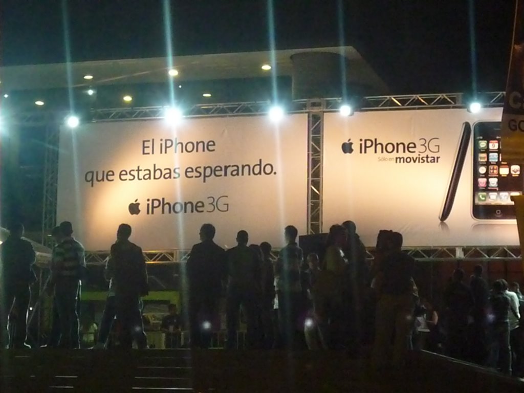 El iPhone que estabas esperando. 14 de Noviembre del 2008 by @lfredo ®aul Vzla 2007