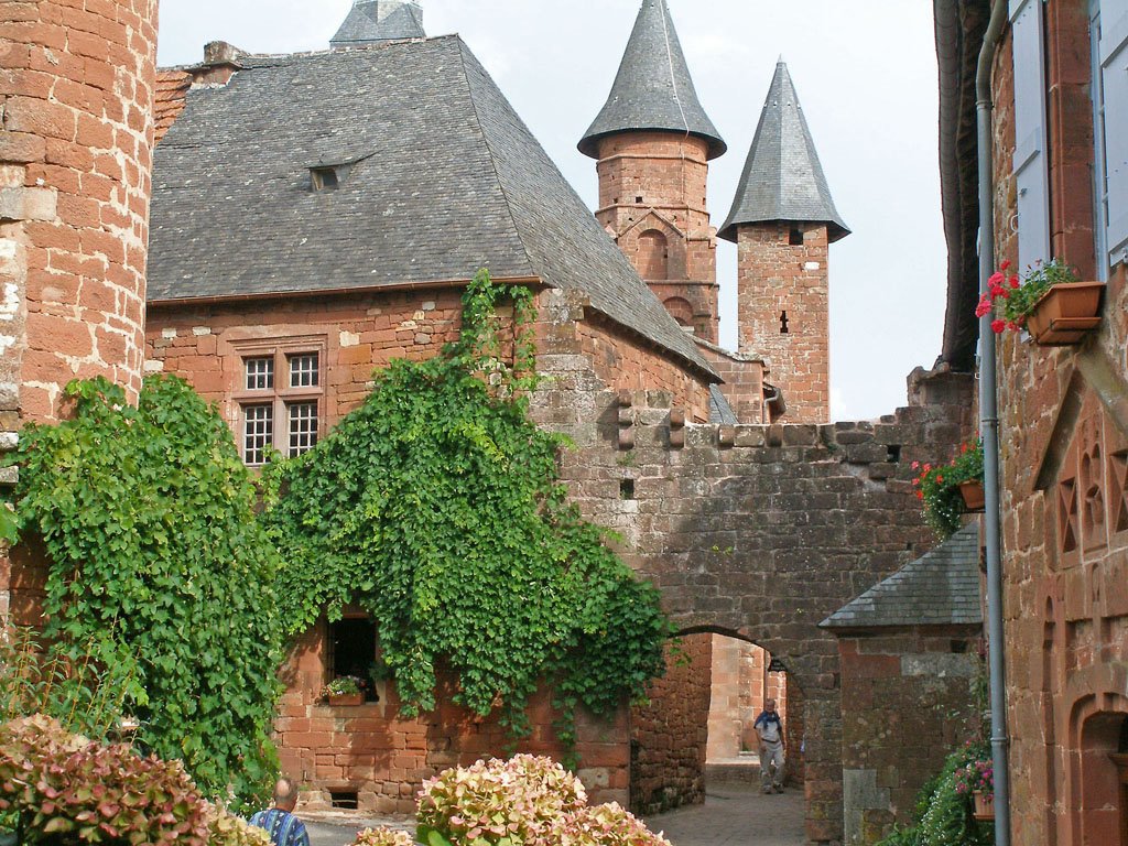 Collonges-la-Rouge by Rodney Jones