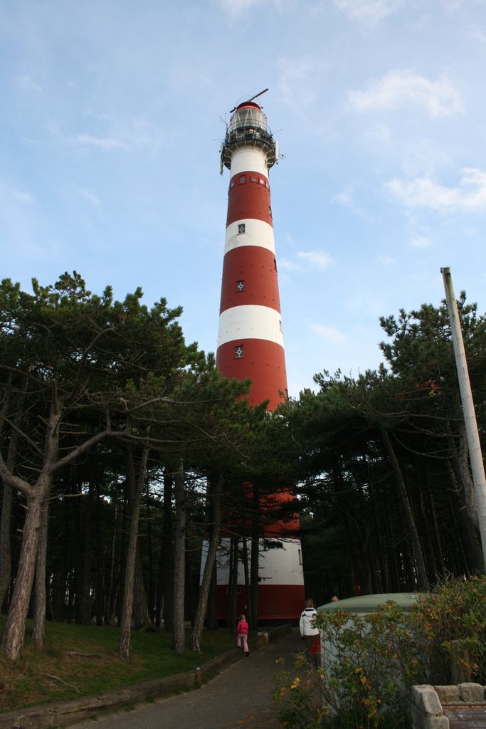 Vuurtoren Ameland by jochemvandeweg.nl