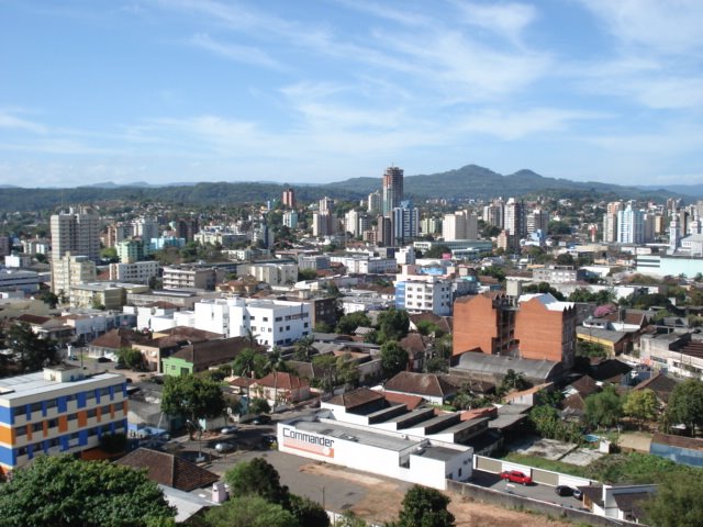 Vista do Ed. Vento Sul by Alexandre Barros by Alexandre Kauer de B…