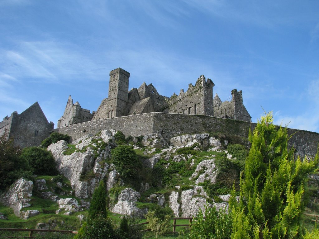 Rock of Cashel - exceptional sunny irish day :-) by TomDerElch.de