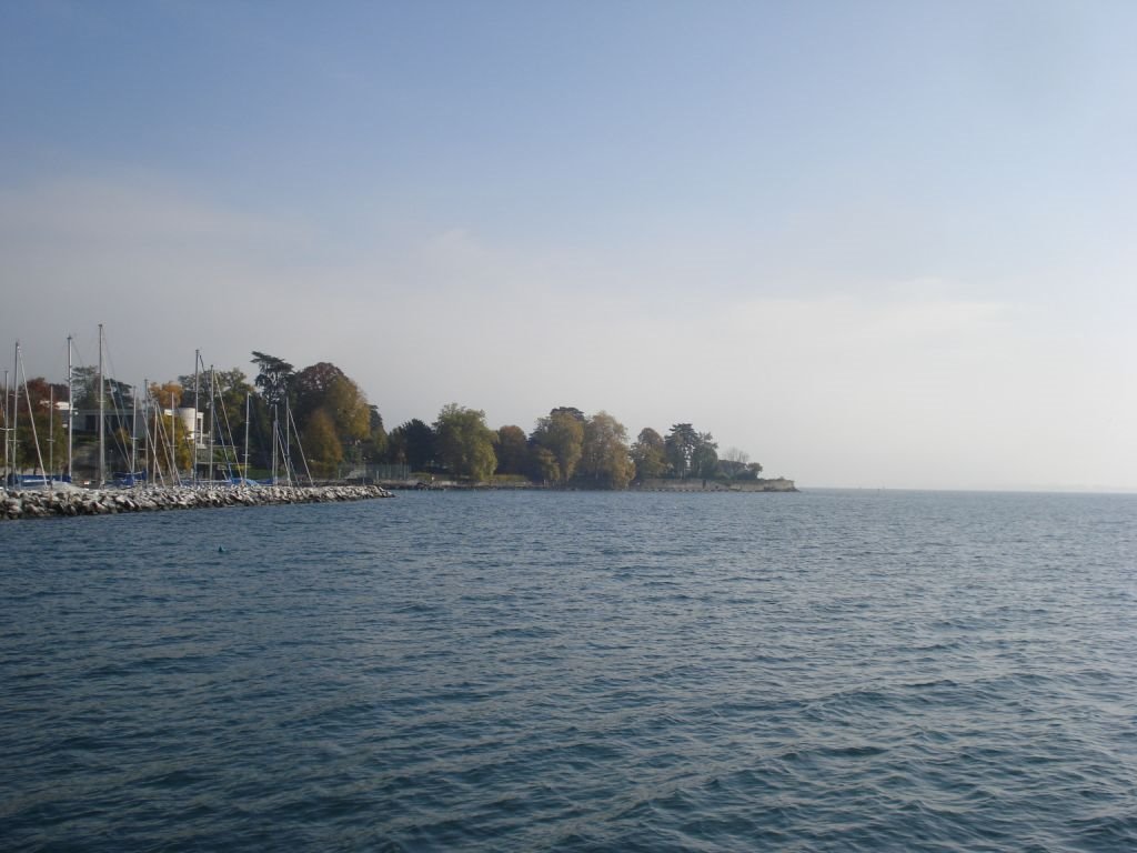 Lac Léman by Thomas Merz-Abt