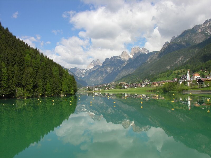 Lago Santa Caterina - Auronzo di Cadore by Leandro Lorenzini