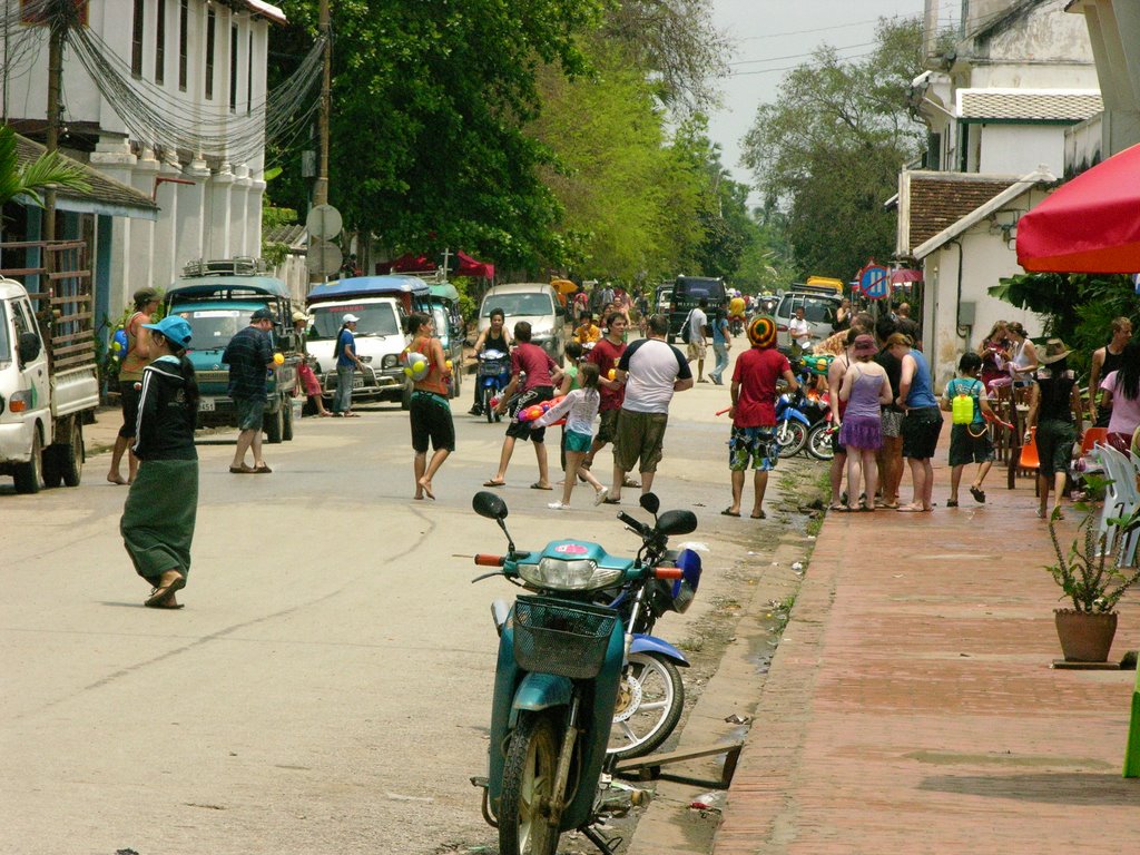 Songkran-Festival at Louangphabang by NicolasGaube