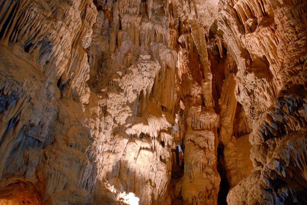 Grotte des Demoiselles by Jean HIBLOT