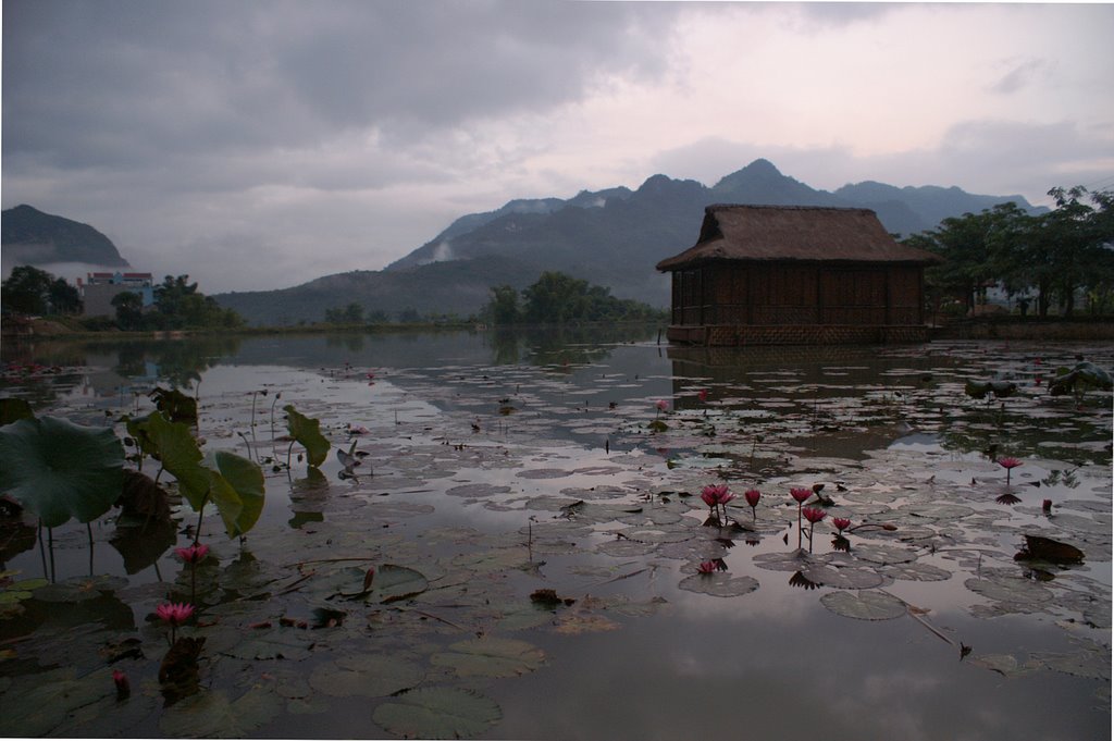 Mai Chau, cloudy dawn on the lagoon by alemezo