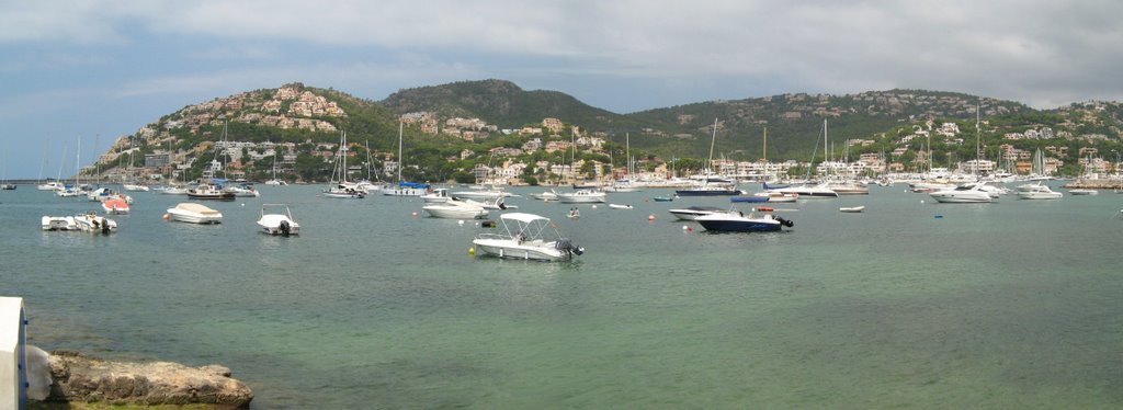 Mallorca 1-7.-08 Port de Andraitx Panorama by kaywawa