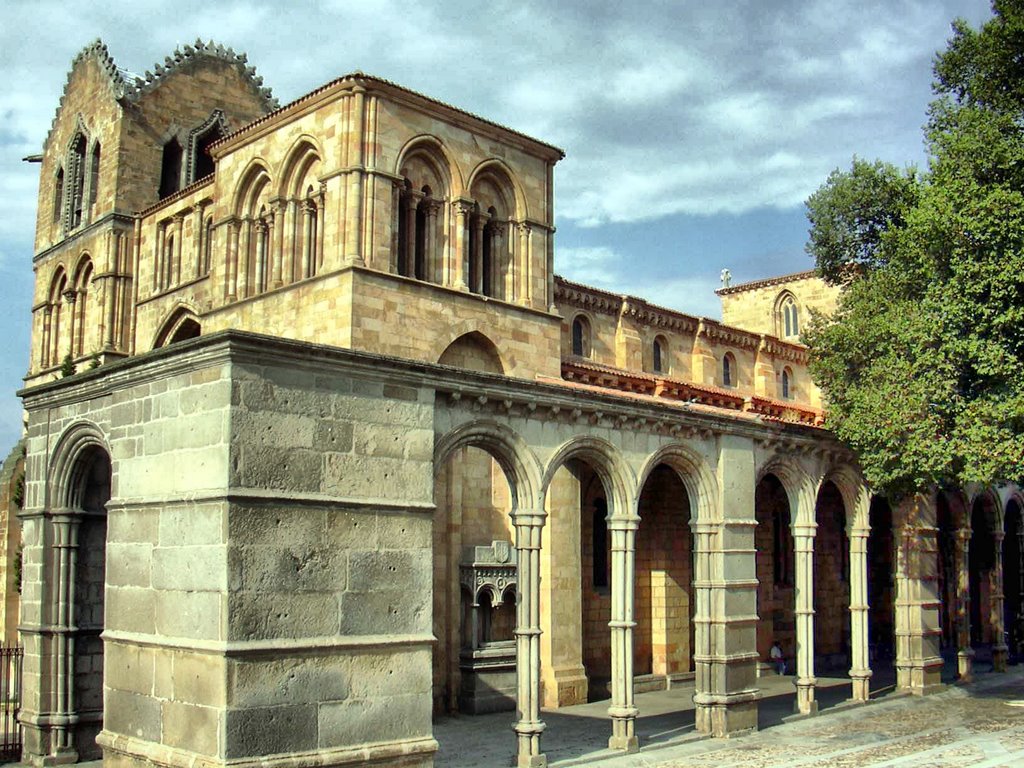 Basílica de San Vicente, Avila by AngelGT