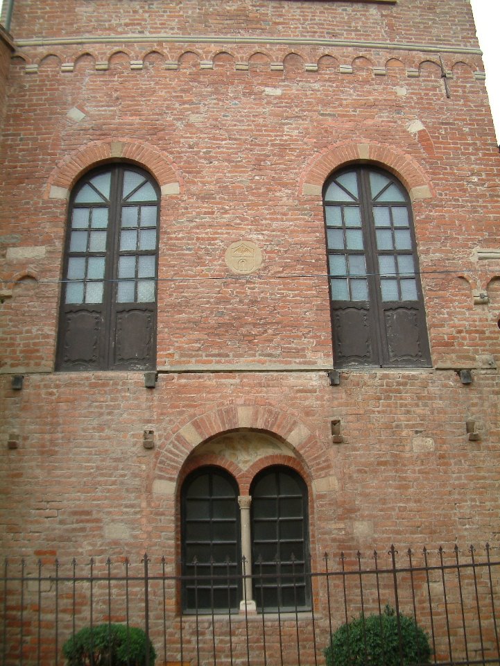 Borgo di Cassine, palazzo Pietrasanta, Sec. XV by Giuseppe M.