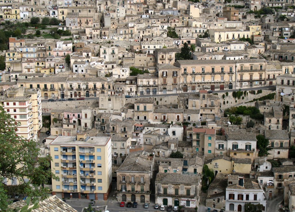 Modica - panorana* by F Bellisario