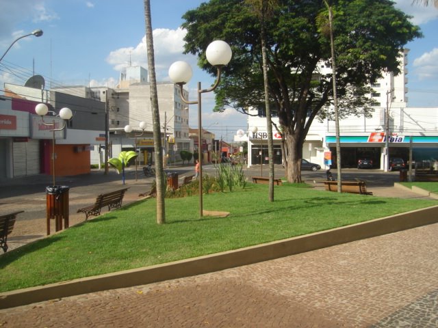 Praça Central by Carlos Bignotto