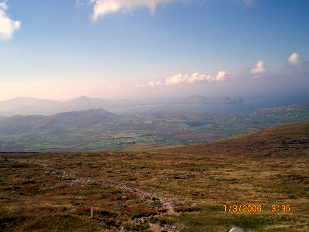 Looking West from the slopes of Mount Brandon by pronchers