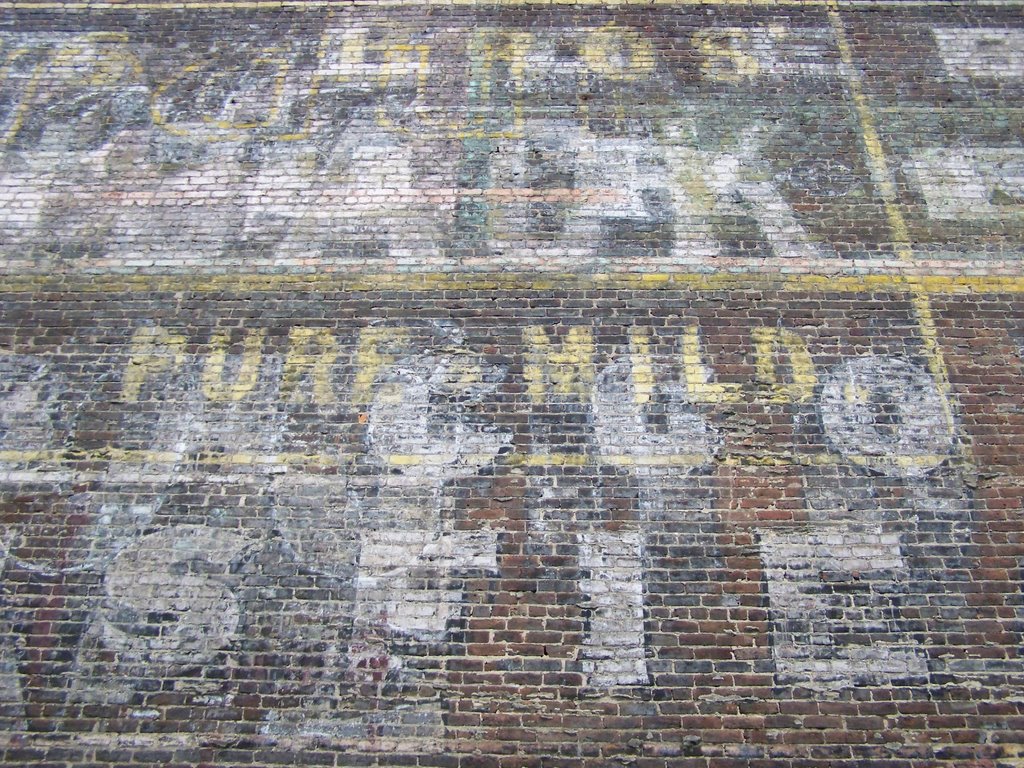 Columbus,MS painted brick wall by zacharystewart