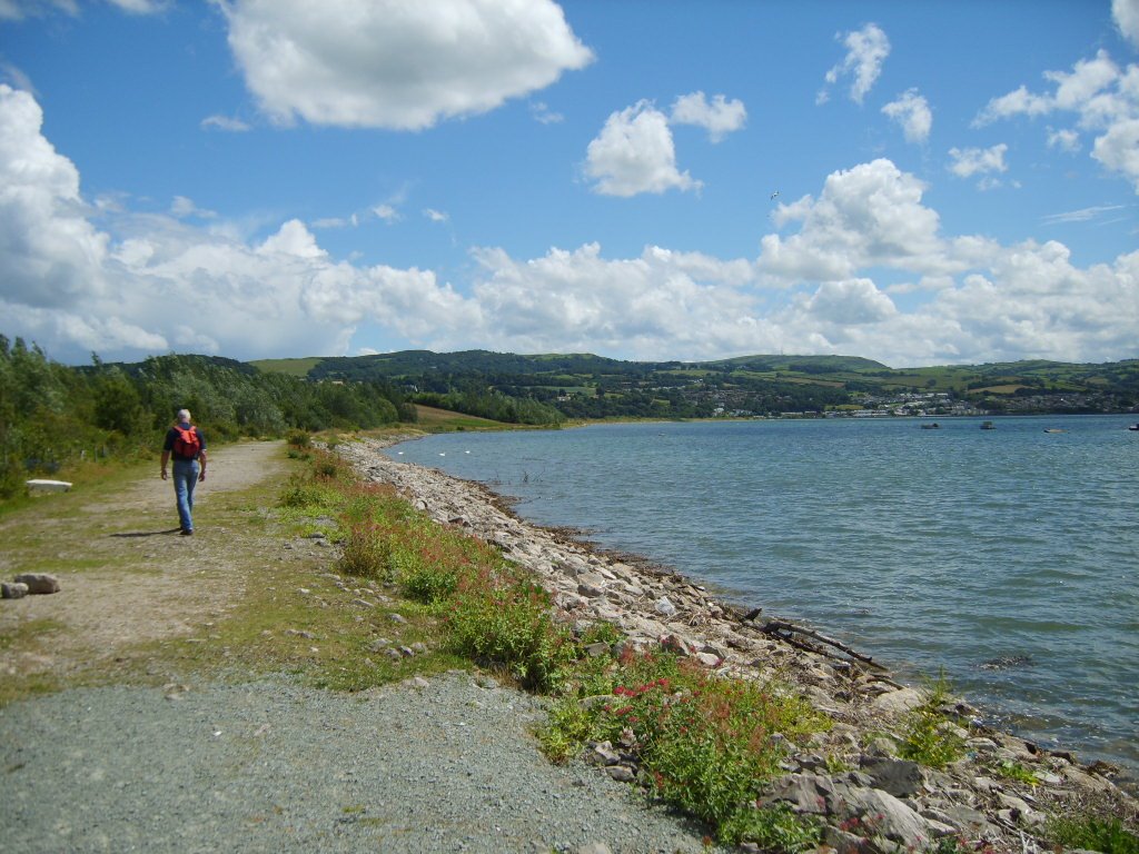 The RSPB reserve in the distance by Bigdutchman