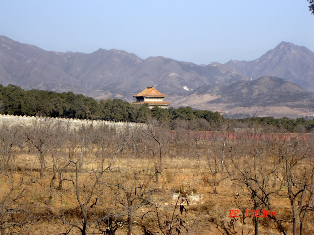 Looking north-west from Zhao Ling's Ming Dinasty Tombs by X-Typo