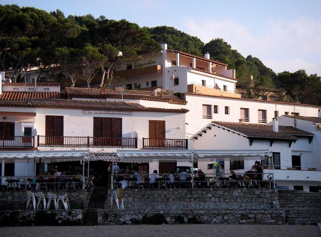 Harbour Restaurant; Sa Riera, Catalunya, Oct06 by HannoS