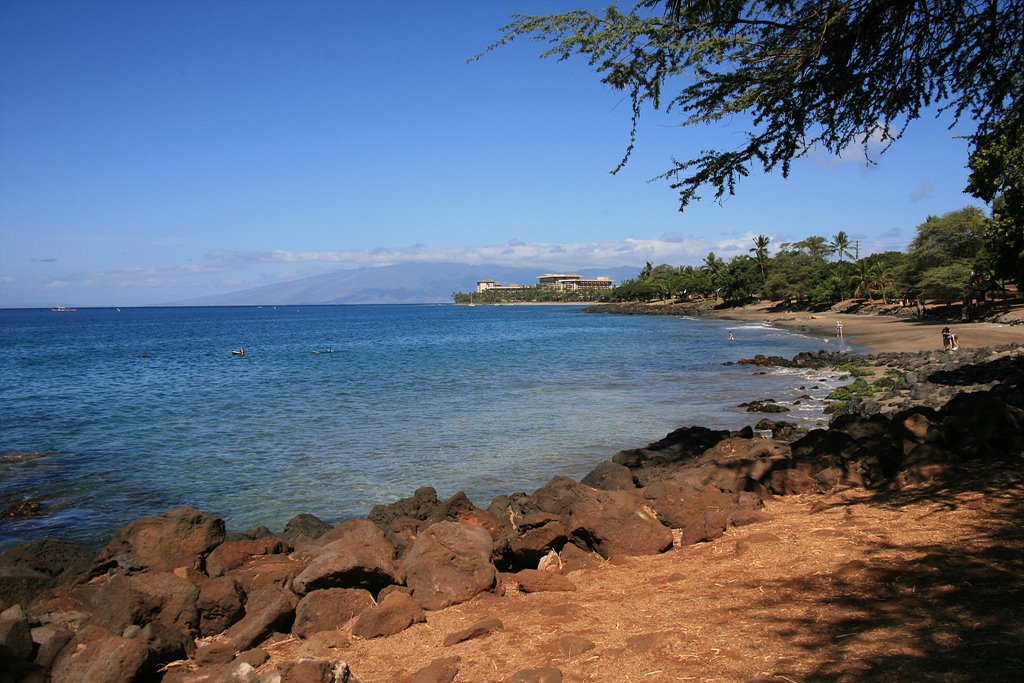 Waihikuli Beach Park II, Maui by J. Yoon