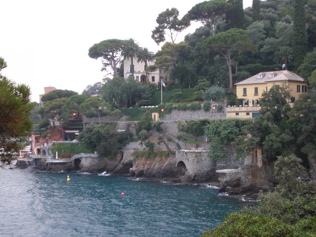 PORTO FINO, ITALY by rigadimitra