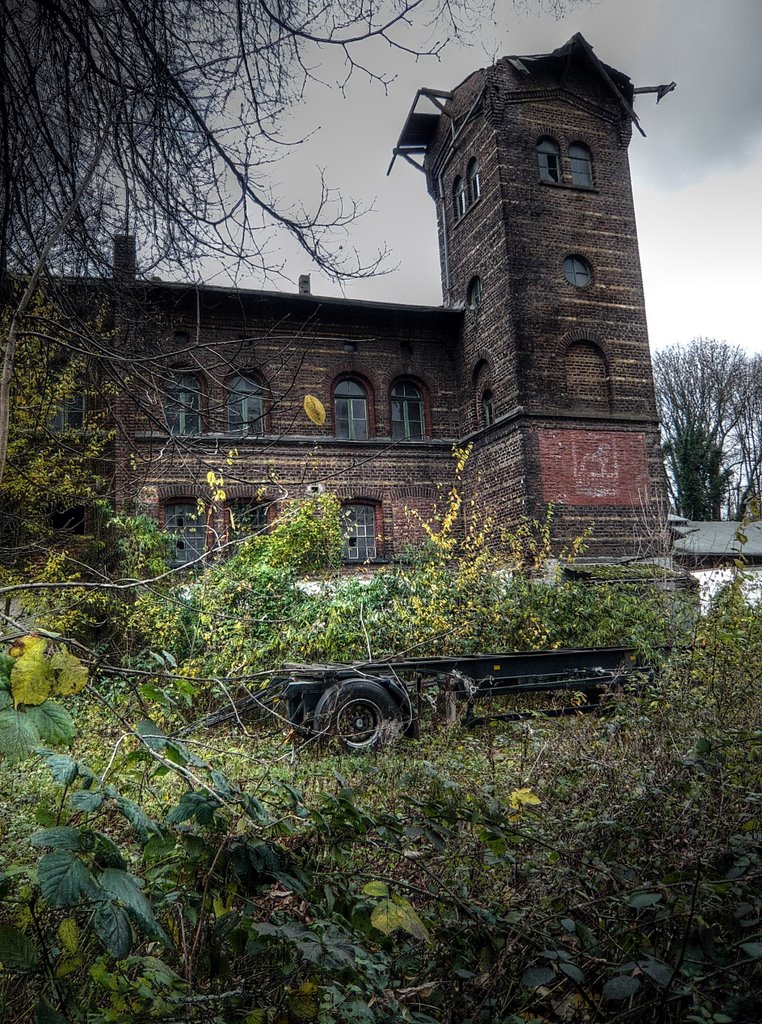 Oberbarmen-Schwarzbach, Wuppertal, Germany by Ralf Es