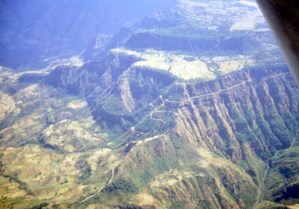 Lemalimo is the north-west edge of Simien moutain in 1996 by Shotake Takayoshi