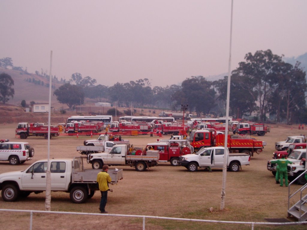 Swifts Creek Oval, 2006 Bushfires by RipleyUnderground