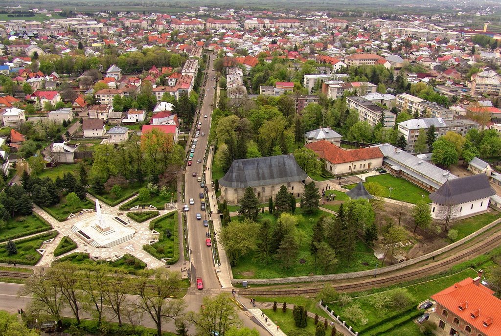 Radauti - Strada Bogdan Voda by Sorin Clipa